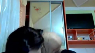 Хулиганка орет от оргазма