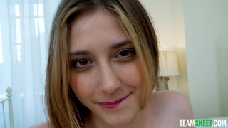 Funky Town на порно кастинге отдает киску на растерзание хую