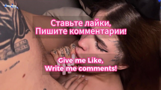 Сиськи показала, а я стояк в штанах не удержал и лицо ей обкончал