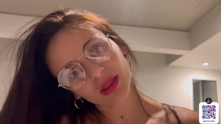 Ебусь в анал за деньги, а что? Моя анальная дырка, как хочу, так и поступаю